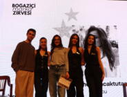 HAFSANUR SANCAKTUTAN BOĞAZİÇİ MARKA ZİRVESİ’NDE  GENÇLERLE BULUŞTU