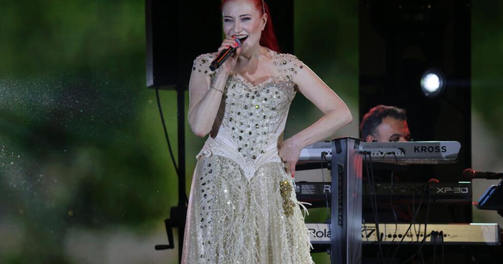 Candan Erçetin, 20 Mart 2026 akşamı Royal Seginus Hotel sahnesinde unutulmaz bir konsere imza attı.