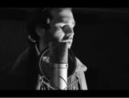 Bir Müzisyen Değil, Bir Hikaye Anlatıcısı