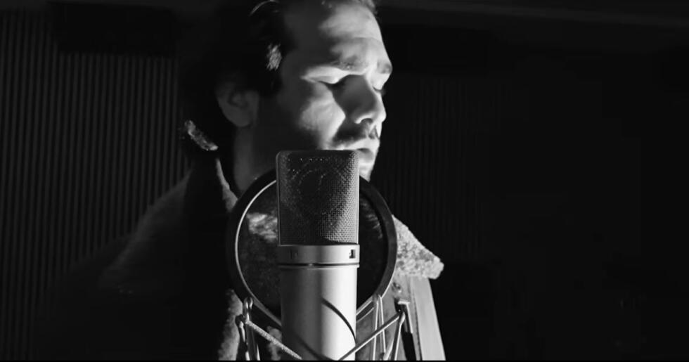 Bir Müzisyen Değil, Bir Hikaye Anlatıcısı