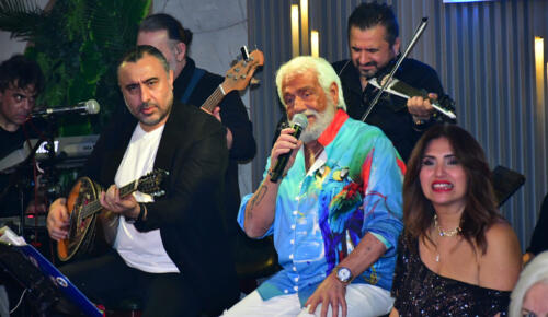 ZORBA TAVERNA’DA FEDON FIRTINASI: “30 YIL BEKLEDİM ÇÜNKÜ…”