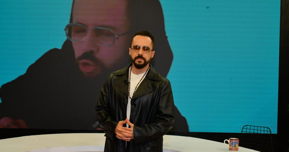 NR1 TÜRK MAGAZİN YİNE ŞAHANE 