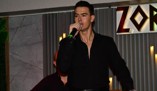 Zorba Taverna’da Sirtaki Coşkusu! George Klontzas İstanbul’u Salladı