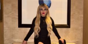 “Ailemizin kızı” olarak anılan ve özellikle içten tavırlarıyla dikkat çeken Pars, bu kez kendi programıyla seyircisinin karşısına çıkacak.