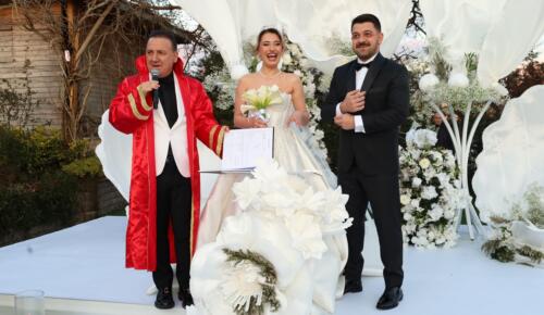 Çağrı & Ayça Sena’nın Masalsı Düğünü Çavuşbaşı Kasrı’nda Gerçekleşti