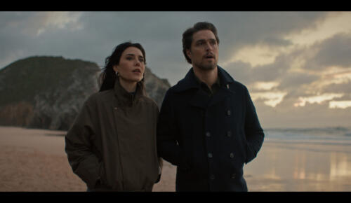 Cansu Dere’den sınırları aşan bir aşk hikâyesi