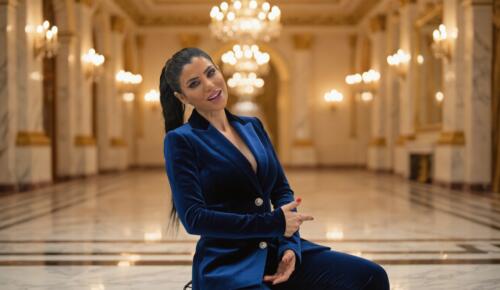 ARABESKİN YENİ KRALİÇESİ BERNA TAN’DAN  “YIKILMAK YOK ÖYLE”