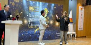 ALMİNA BESRA BABAR’A BÜYÜK ONUR
