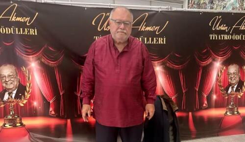 Ödül Töreninde Akbaşoğlu Rüzgarı: Hem Şarkılarıyla Büyüledi
