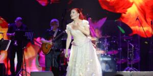 Candan Erçetin’den Anneler Günü’nde Unutulmaz Bir Konser