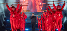 Kenan Doğulu’dan İzmir’de Unutulmaz Performans!