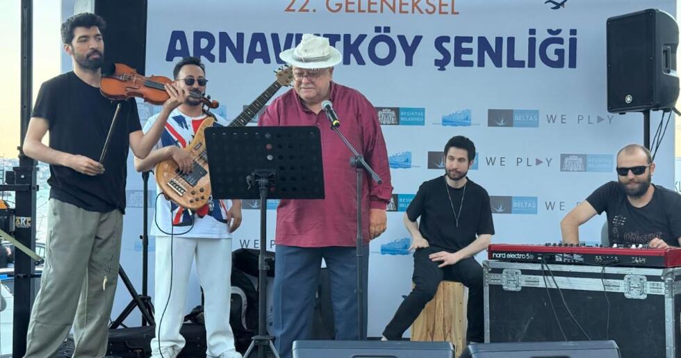ARNAVUTKÖY’DE BOĞAZİÇİ COŞKUSU: 22. GELENEKSEL ARNAVUTKÖY ŞENLİĞİ 