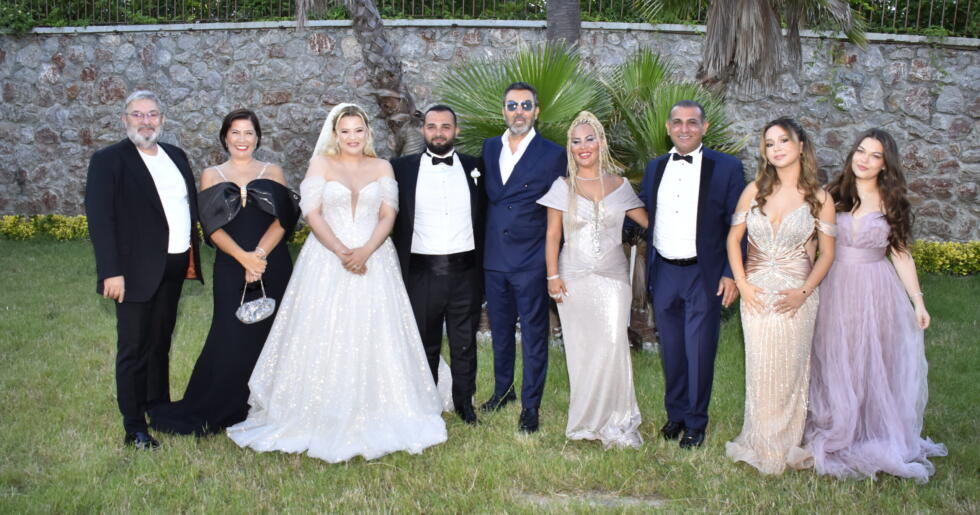GÜMÜŞDERE KÖYÜ’NDE MASAL GİBİ DÜĞÜN: MELİS SALMAN VE EMİRHAN BARAN DÜNYAEVİNE GİRDİ