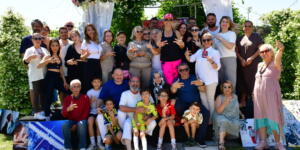 TUĞBA ÖZAY’DAN GELENEKSEL BULUŞMA: “TUBİSTLER” DOĞADA BİR ARAYA GELDİ