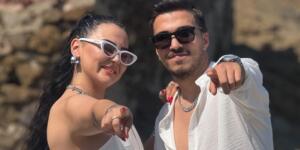 Dodo ve Esin Kaya’dan “SEN BENİM OLSANA”
