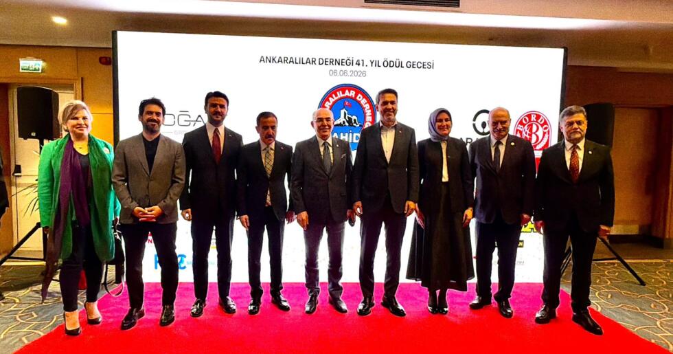 “AHİD 41. Yılında Ödül Töreni Düzenledi”