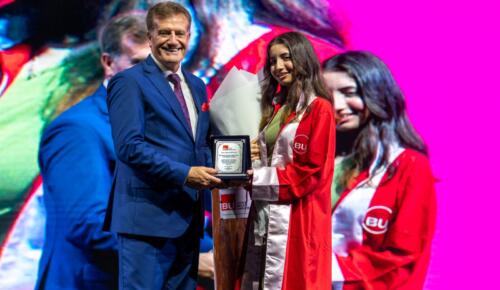 Antalya Belek Üniversitesi’nde mezuniyet coşkusu