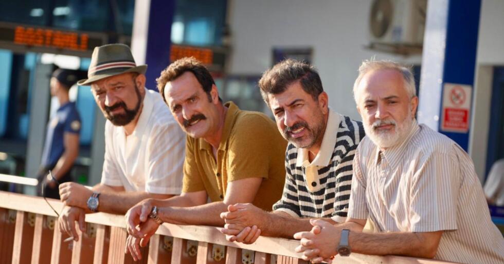 Türk sinemasının fenomen serisi ‘Çakallarla Dans 8’den ilk teaser afiş