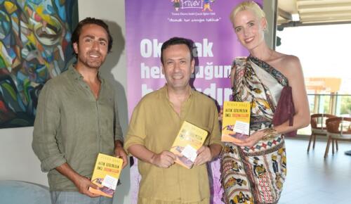 ÖZGÜR ARAS’IN ÇOK KONUŞULAN KİTABI YENI BASKISINI TITANIC LUXURY COLLECTION BODRUM’DA KUTLADI
