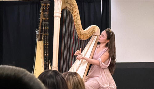 Genç Arpist Zeynep Duru Güleç’ten Uluslararası Başarı